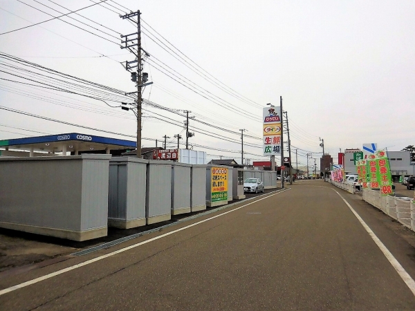スペースプラス スペースプラス上越新光町 受付・カウンター
