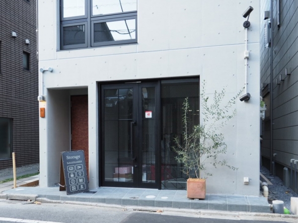 スペースプラスフィガロ市ヶ谷店